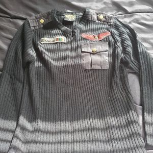 boys 5/6 military sweate